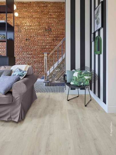 Vinil SPC klik beljeni hrast BAROLO v prostoru