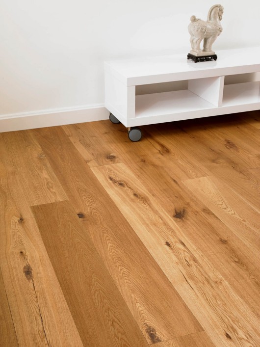 Oljen hrastov super rustik parket ZERMATT