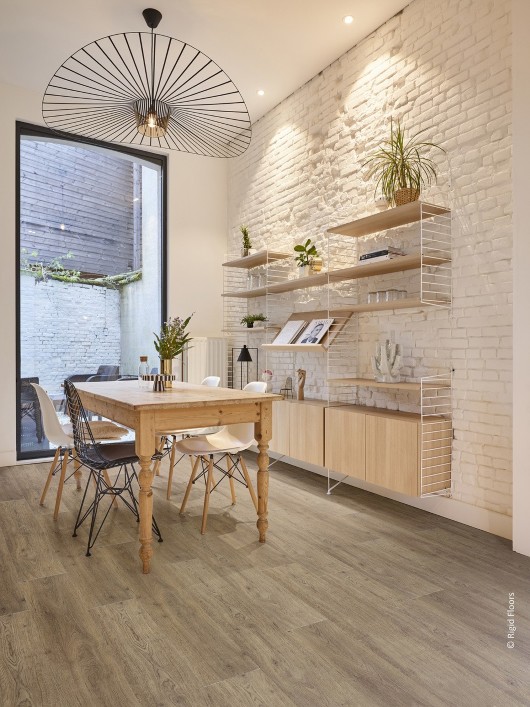 Vinil SPC klik starani hrast MONTALCINO v prostoru